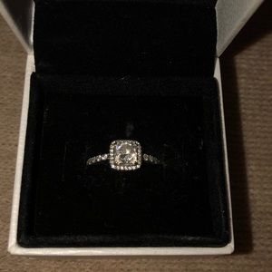 Pandora Ring / Square Sparkle Halo Ring